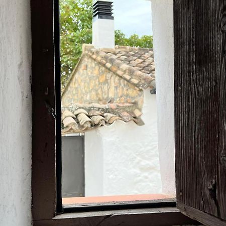 La Cuadra Villa Villaluenga Del Rosario Luaran gambar