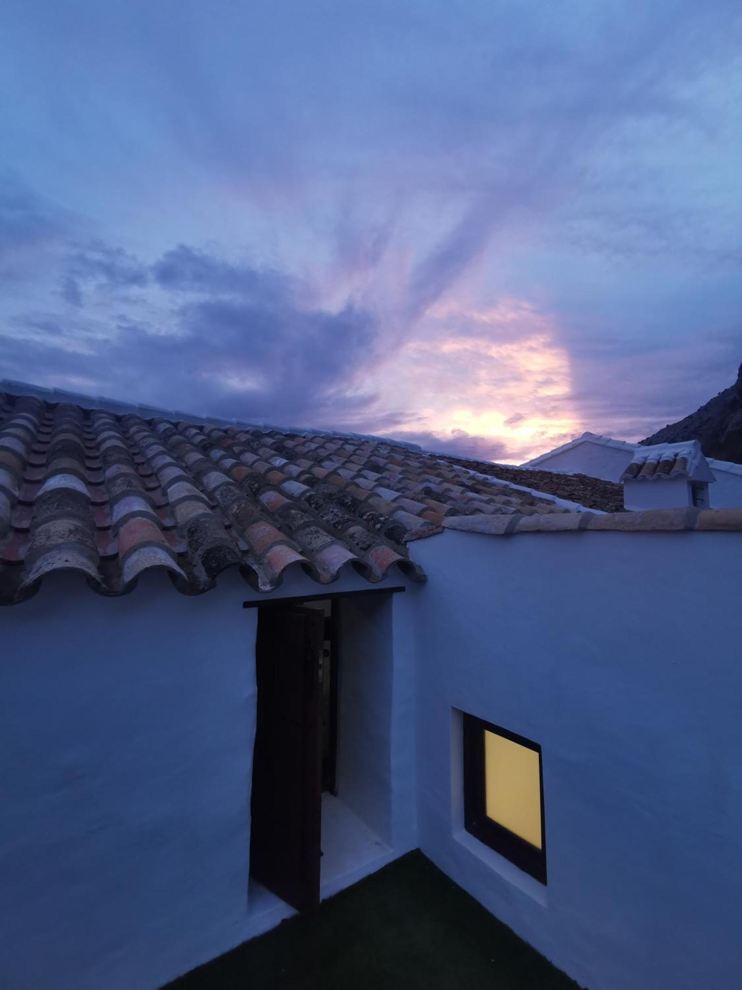 La Cuadra Villa Villaluenga Del Rosario Luaran gambar